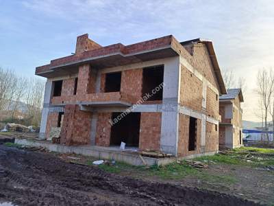 Kocaeli Başiskele Satılık Lüks Villa 17