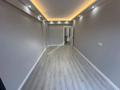 Manisa Yunusemre Şahin Tepesinde Satılık 4+1 Villa 5