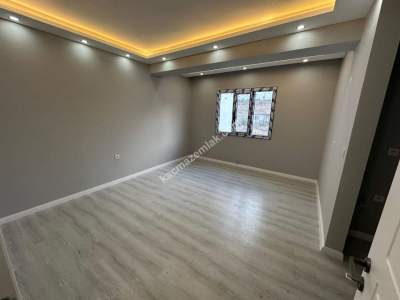 Manisa Yunusemre Şahin Tepesinde Satılık 4+1 Villa 9