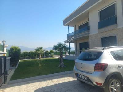 Manisa Gülbahçe'de Müstakil Havuzlu 5+1 Satılık Villa 12