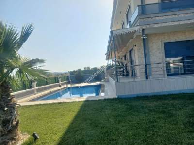 Manisa Gülbahçe'de Müstakil Havuzlu 5+1 Satılık Villa 5