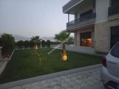 Manisa Gülbahçe'de Müstakil Havuzlu 5+1 Satılık Villa 17