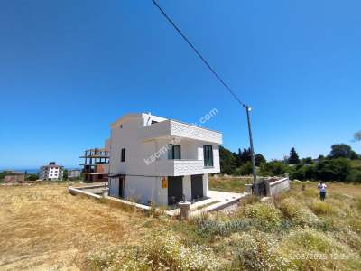 Gerze Denize Yakın Sıfır Villa 1