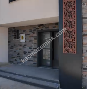 Sivas Esenyurt’ta Satılık Müstakil Bahçeli Villa 340M2 3