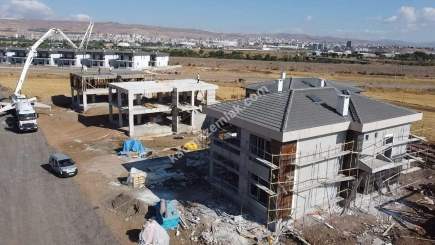 Sivas Merkez Esenyurt Mah. Satılık 5+1 Villalar 19