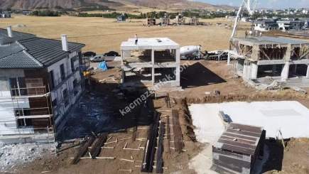 Sivas Merkez Esenyurt Mah. Satılık 5+1 Villalar 16