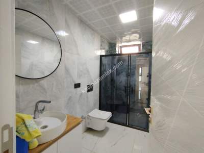 Sivas Satılık Villa Esenyurt Mah. 5+1 Kapalı Otoparklı 16