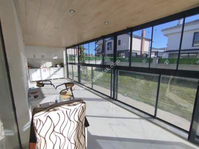 Sivas Satılık Villa Esenyurt Mah. 5+1 Kapalı Otoparklı 14