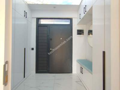 Sivas Satılık Villa Esenyurt Mah. 5+1 Kapalı Otoparklı 37