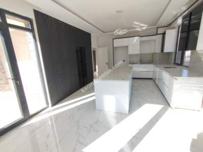Sivas Satılık Villa Esenyurt Mah. 5+1 340M2 14
