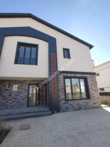 Sivas Satılık Villa Esenyurt Mah. 5+1 340M2 2