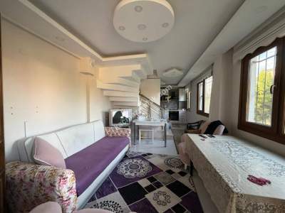 4+1 Köşe Başı,Denize Yakın Geniş Bahçeli Villa! 9