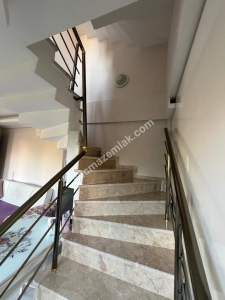 4+1 Köşe Başı,Denize Yakın Geniş Bahçeli Villa! 12