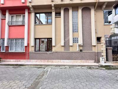 Trabzon Akçaabat Söğütlüde Satılık Villa