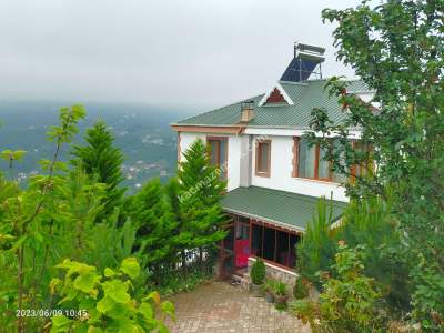 Trabzon Akçaabat Uğurlu Mahallesinde Satılık Villa 2
