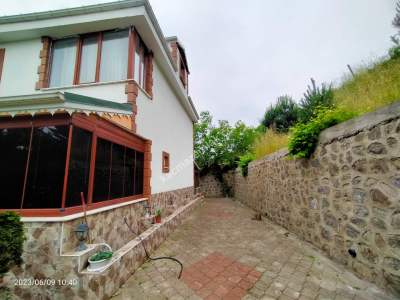 Trabzon Akçaabat Uğurlu Mahallesinde Satılık Villa 3