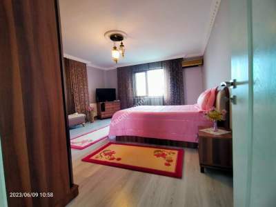 Trabzon Akçaabat Uğurlu Mahallesinde Satılık Villa 28