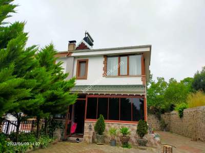 Trabzon Akçaabat Uğurlu Mahallesinde Satılık Villa 33