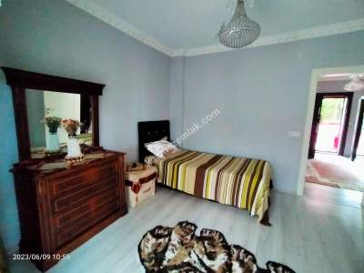 Trabzon Akçaabat Uğurlu Mahallesinde Satılık Villa 20