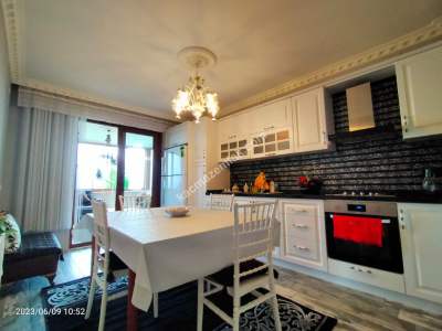 Trabzon Akçaabat Uğurlu Mahallesinde Satılık Villa 14