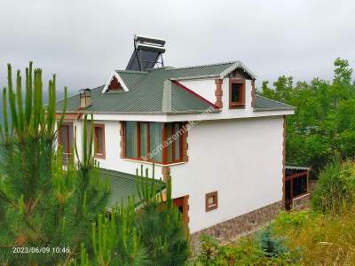 Trabzon Akçaabat Uğurlu Mahallesinde Satılık Villa 1