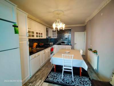 Trabzon Akçaabat Uğurlu Mahallesinde Satılık Villa 16