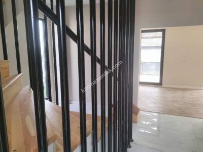 Kaçmaz Emlaktan Trabzon Beşikdüzünde Satılık Villa 17