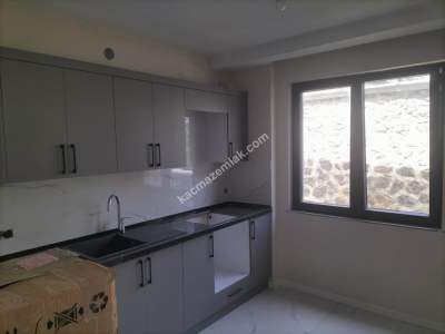 Kaçmaz Emlaktan Trabzon Beşikdüzünde Satılık Villa 20