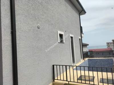 Kaçmaz Emlaktan Trabzon Beşikdüzünde Satılık Villa 13