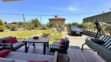 Trabzon Beşikdüzünde Satılık Modern Bir Villa 28