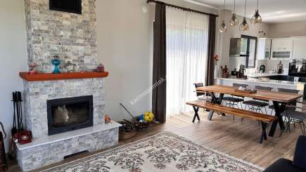 Trabzon Beşikdüzünde Satılık Modern Bir Villa 29