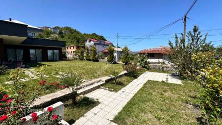 Trabzon Beşikdüzünde Satılık Modern Bir Villa 4