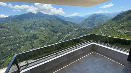 Kaçmaz Emlaktan Trabzon Maçka İlçesinde Satılık Villa 9