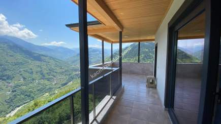 Kaçmaz Emlaktan Trabzon Maçka İlçesinde Satılık Villa 27