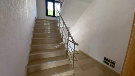 Kaçmaz Emlaktan Trabzon Maçka İlçesinde Satılık Villa 19