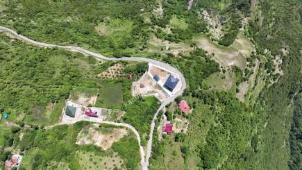 Kaçmaz Emlaktan Trabzon Maçka İlçesinde Satılık Villa 6