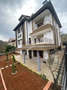 Trabzon Bengisuda Satılık Fırsat Villa 18