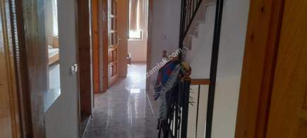 Sakarya Kocaalide Eşyalı Satılık Tripleks Villa 9