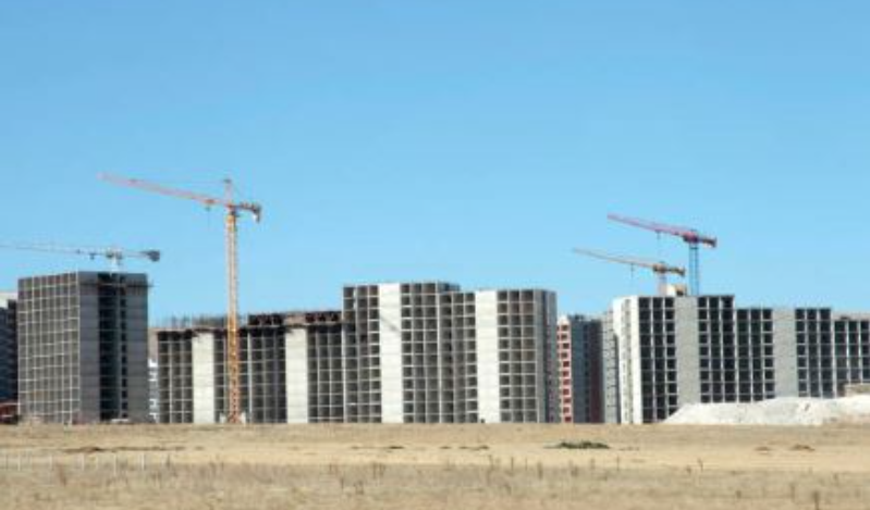2.200 m2 Arsanın KAKS:1.00 bir olan bu arsadan 40 m2 hisse alınır mı?