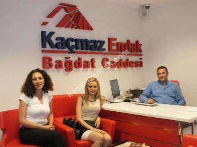 Kaçmaz Emlak Maltepe Küçükyalı Bağdat Caddesi Temsilciliği 4